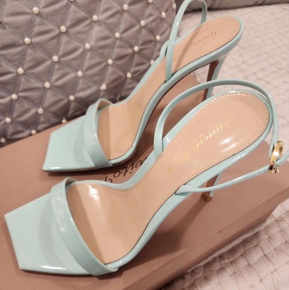 Gianvito Rossi Ribbon Stiletto Vernice Bora  heels size 38 1/2 (US 8.5) BNIB - Picture 2 of 6